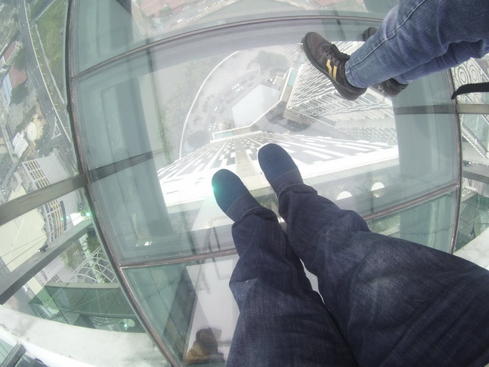 Menjajal Tempat Wisata di Melaka, The Shore Sky Tower