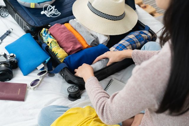 Cara packing baju backpacker