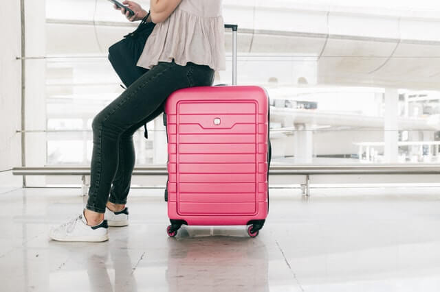 hard side suitcase