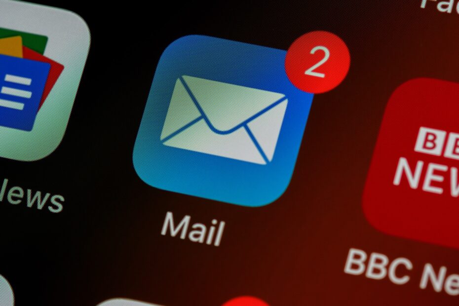 Email Bisnis Profesional