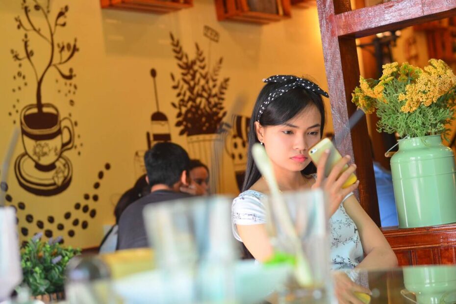 Begini Cara PDKT Lewat Chat
