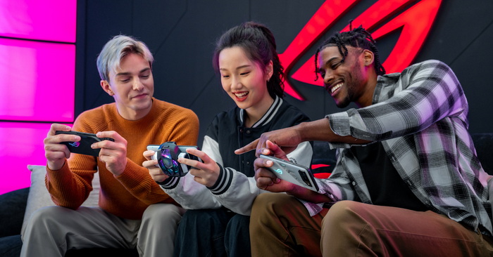 Mengapa ASUS ROG Phone 7 Series Cocok untuk Travel Blogger dan Gamer