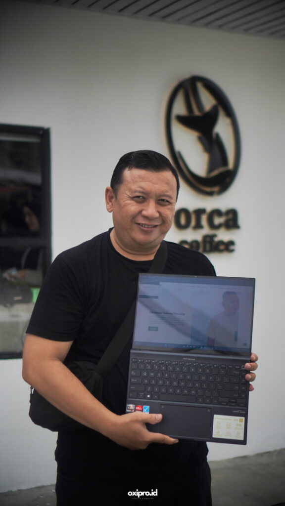 ASUS Zenbook 14X OLED (UM5401) 