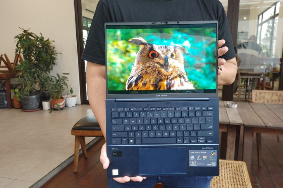 ASUS Zenbook 14 OLED UX3405